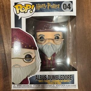 Funko Harry Potter Albus Dumbledore Figure - Maroon and Gold